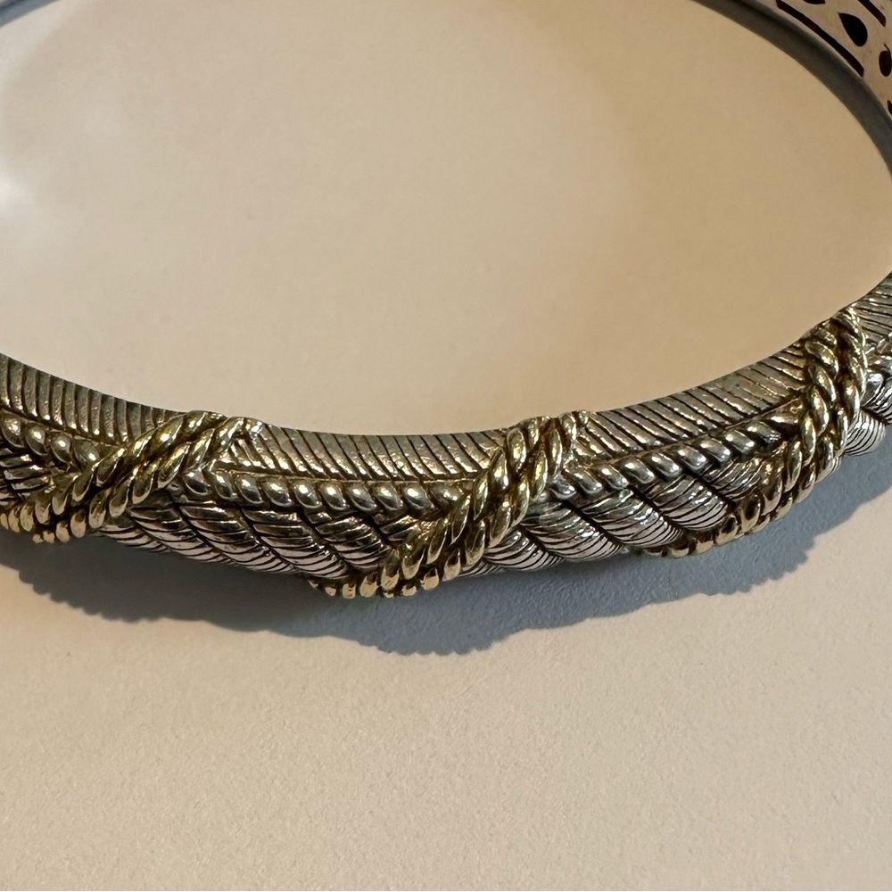 Judith Ripka Sterling Silver rope detail hinged cuff bracelet - Picture 3 of 8